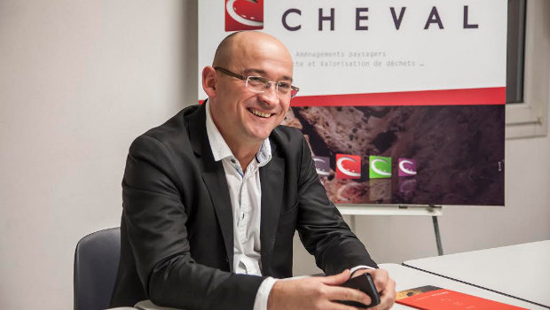 E26 séduit par le tout nouveau finisseur Vögele Super 1800-3i