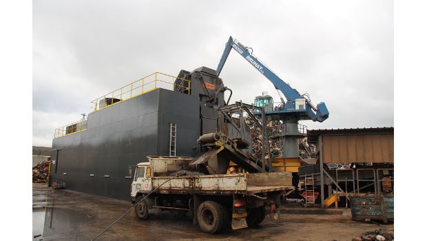 Une cisaille Lefort de 1400 t pour Georges Bruhat SA