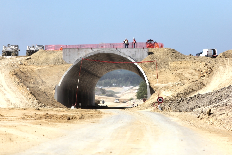 LGV SEA : la tranchée de Maillé a été recouverte