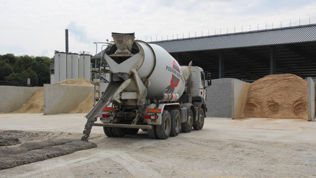 En Mayenne, Pigeon mise sur le béton