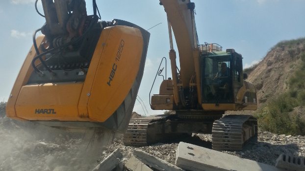 Steinexpo : Hartl sera de la partie