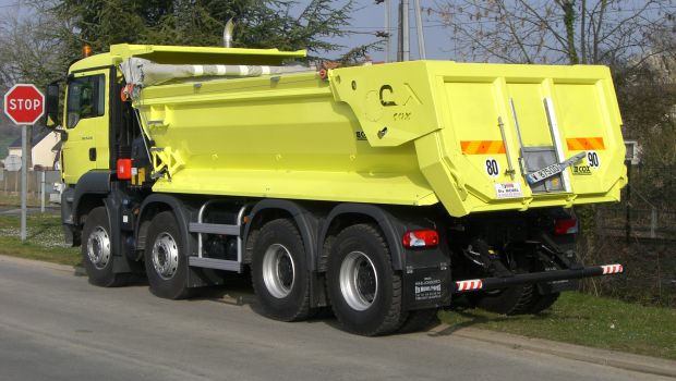 Cox : un fabricant de bennes présent aux quatre coins de la France 