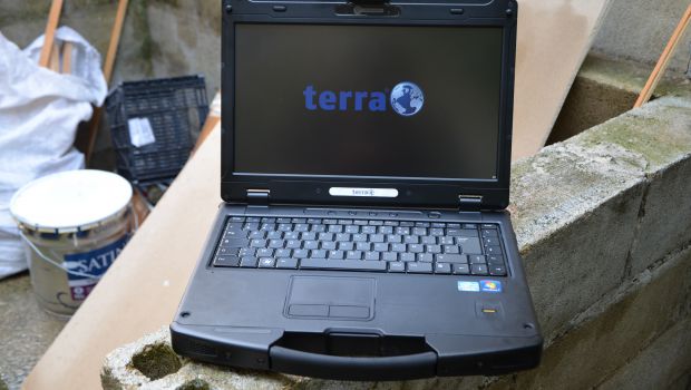 Terra Mobile Industry 1431 : résistant et bien fini 