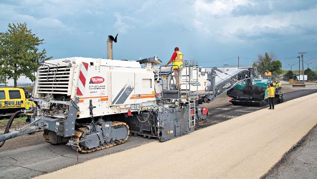 Wirtgen innove en combinant un recycleur avec une fraiseuse