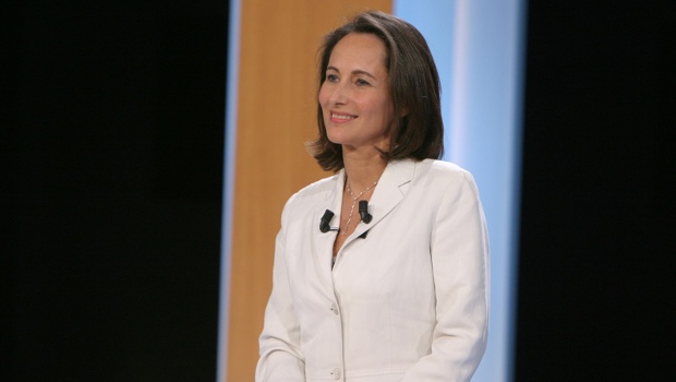 Péage de transit : Royal réplique aux transporteurs routiers