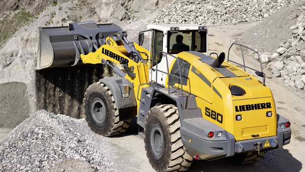 Liebherr en pôle position à bC India