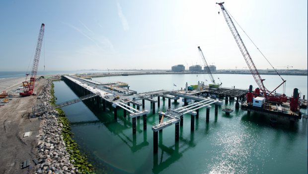 A Dunkerque, Manitowoc domine le terminal GNL 