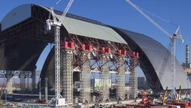 Tchernobyl : le chantier franchit une nouvelle étape