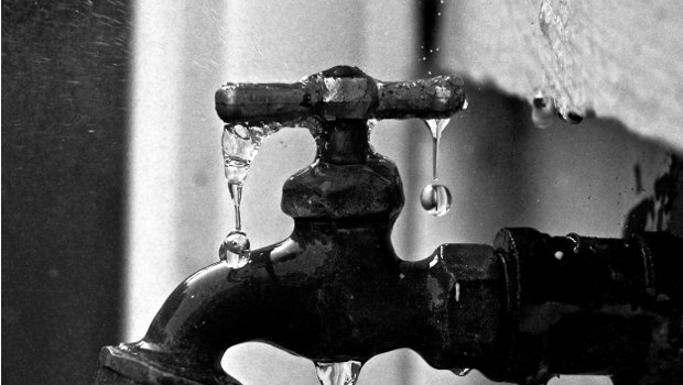Eau : Nîmes en proie au gaspillage