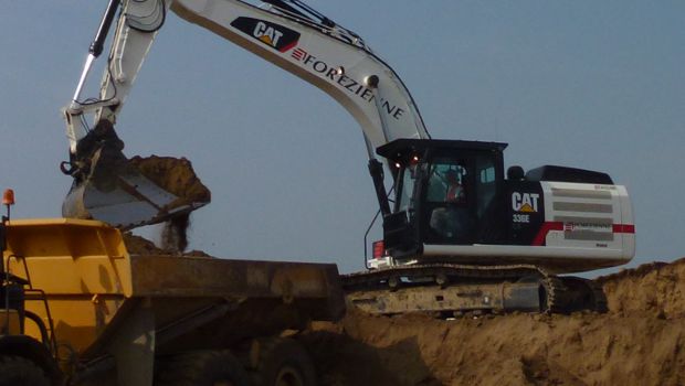 Bon bilan pour la 1ère Cat 336 E Hybride chez Forézienne d’Entreprises