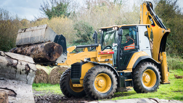 Les nouvelles chargeuses-pelleteuses de Caterpillar sont arrivées