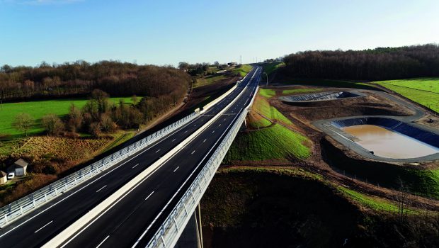 NGE et Fayat livrent l'A150