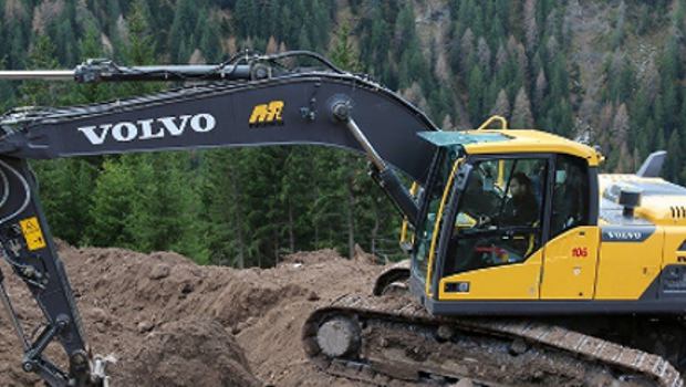 Dans les Alpes italiennes, Volvo atteint des sommets