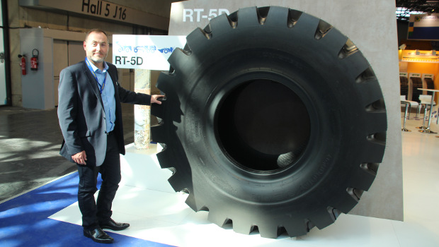 Goodyear, on the road again !