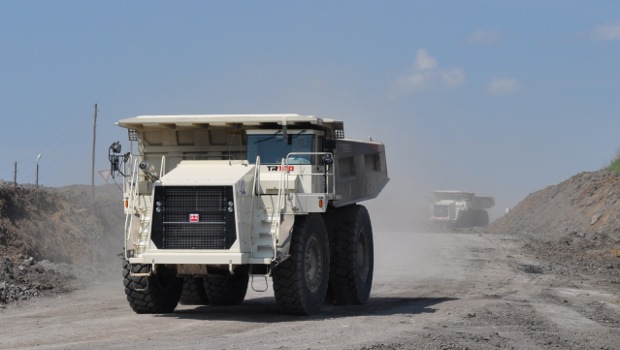 Et 10 nouveaux tombereaux Terex au Myanmar !