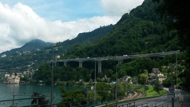 Le béton fibré au secours d’un pont autoroutier 