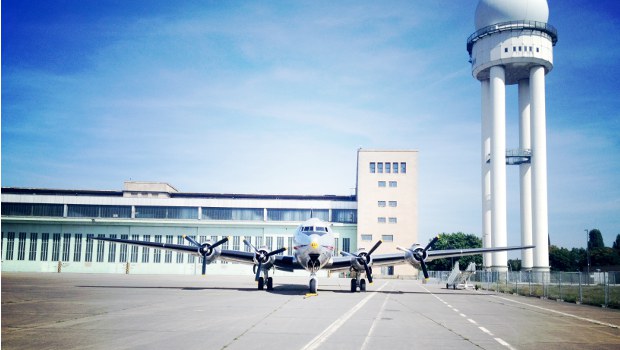Le futur aéroport de Berlin a du plomb dans l'aile
