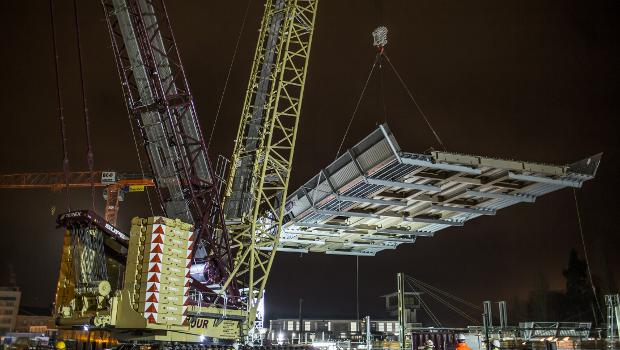 Terex : opération royale en gare de Versailles