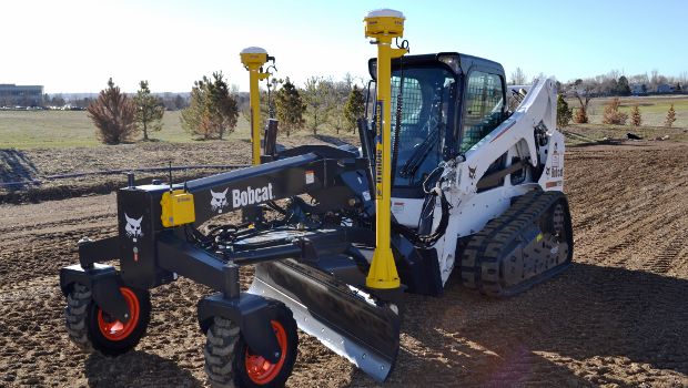 Trimble adapte son guidage 3D aux skidsteers