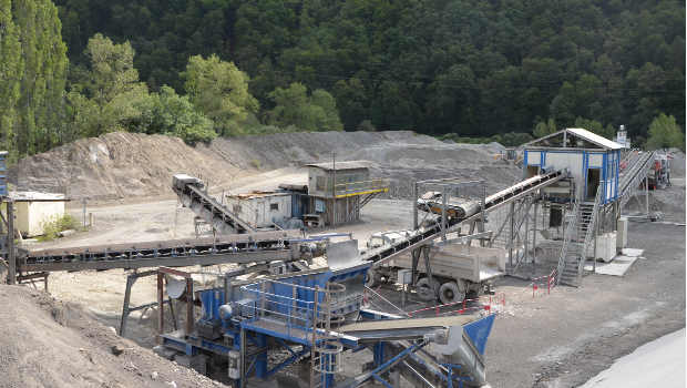 En Savoie, une aciérie fait tourner une carrière !