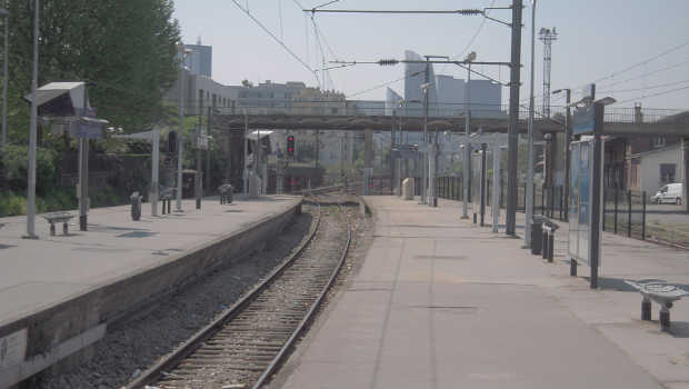 La gare de Bécon les Bruyères en pleine mutation