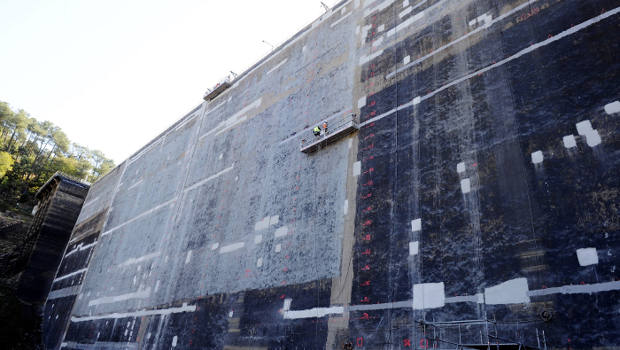 Bretagne : G.T.S. (NGE) réhabilite le barrage EDF de Guerlédan