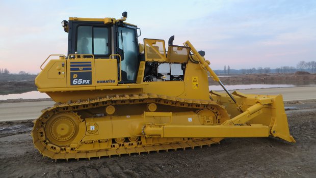 Japon : des machines Komatsu guidées par des drones