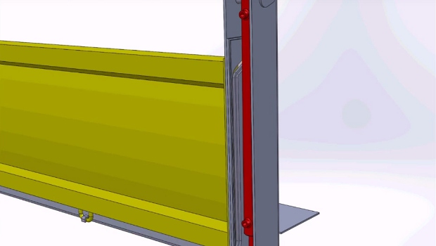 Cox invente la ridelle coulissante de haut en bas