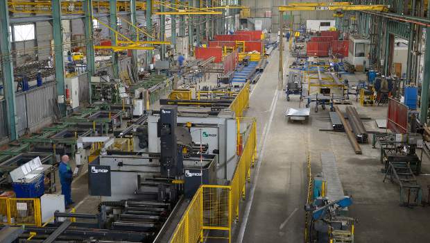 CMF Bâtiment fournit 3 verrières pour des gares SNCF