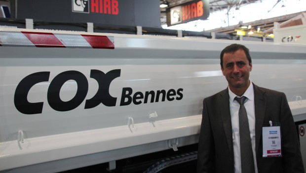 Cox Bennes présente une benne inédite brevetée