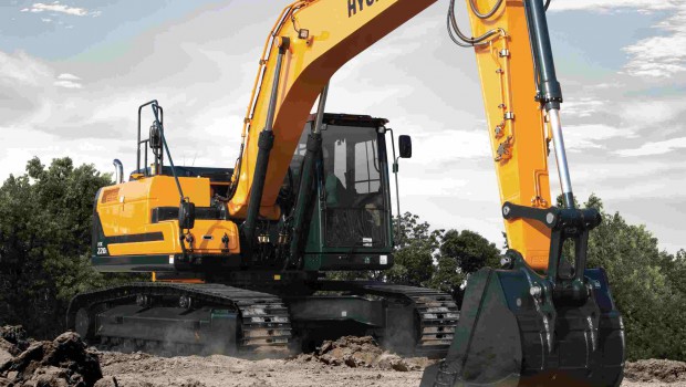 Hyundai sort une nouvelle pelle de 22 t