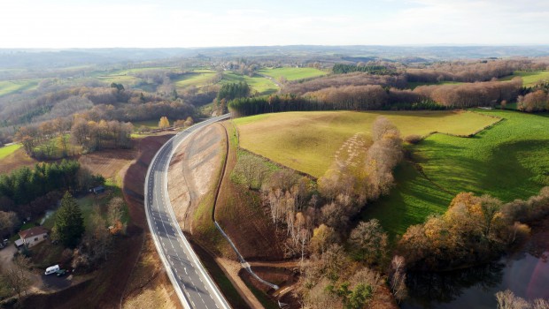 Cantal : Eurovia et Vinci inaugurent la nouvelle RD120