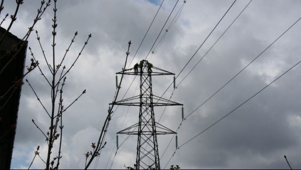 Spie soigne les lignes aériennes d'Ecosse