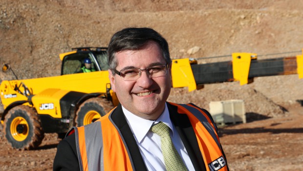 Philippe Girard, JCB France :   S’adapter et se rapprocher du terrain  