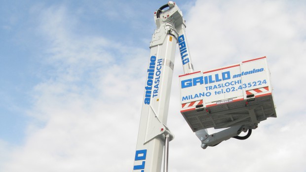 CTE livre une nacelle de 41 m personnalisée à Grillo Traslochi