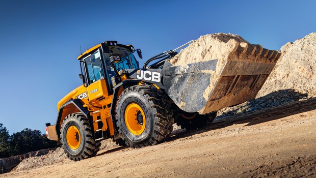 JCB prépare sa flotte de nouveautés