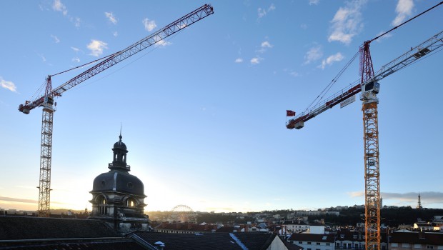 À Lyon, Eiffage va plus haut grâce à Liebherr