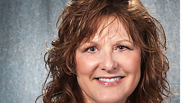 Caterpillar : Gwenne Henricks prend sa retraite