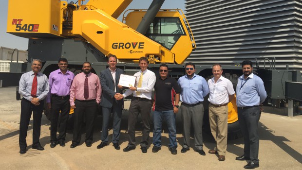 Manitowoc distinguishes  the dealer Kanoo Machinery