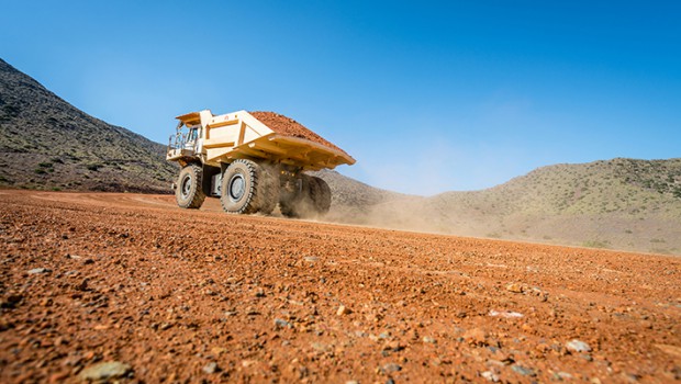 Première mondiale : le tombereau Liebherr T236 de 100 t !