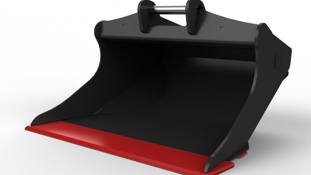 Cat: New bucket coupled with a tilt-rotator System