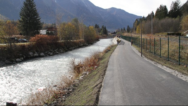 Chamonix: the Green lane cycle path takes shape