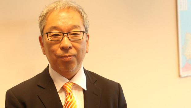 Pour Hitachi,  les filiales de vente restent essentielles