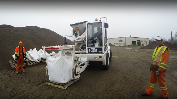 Samoter prime la bétonnière portée de Fiori Group