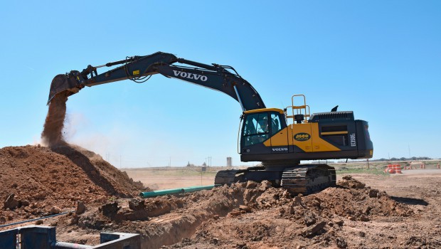 Volvo: Crossing the Texas Desert