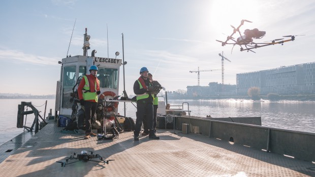 Bordeaux : des drones inspectent les berges
