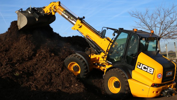 Jargot Environnement mise sur JCB