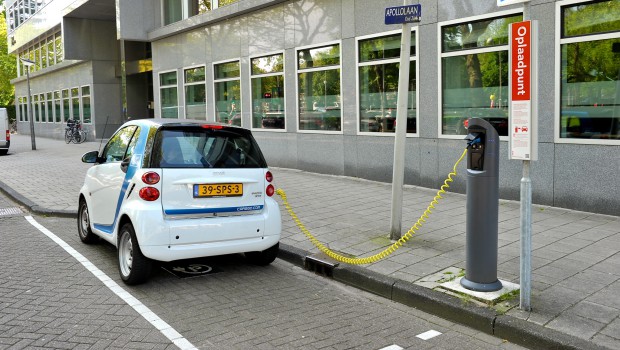 Véhicules électriques : les infrastructures de recharge s'étendent en Allemagne