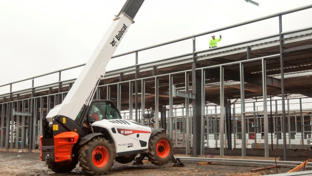 Bobcat : de nouveaux télescopiques à châssis rigide