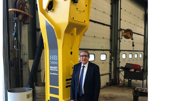 EXCLU - Un HB 7000 Atlas Copco vendu par Payant à Guiramand